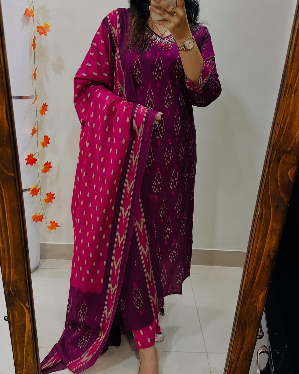 Women Magenta Ikka Print Cotton Kurta Set With Contrast Dupatta