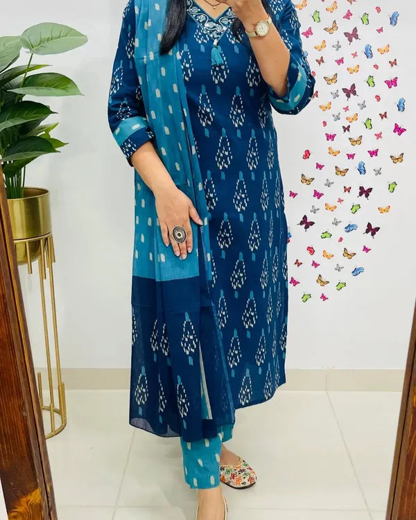 Ikkat Print With Kurti Pant & Dupatta Set For Women( Blue )